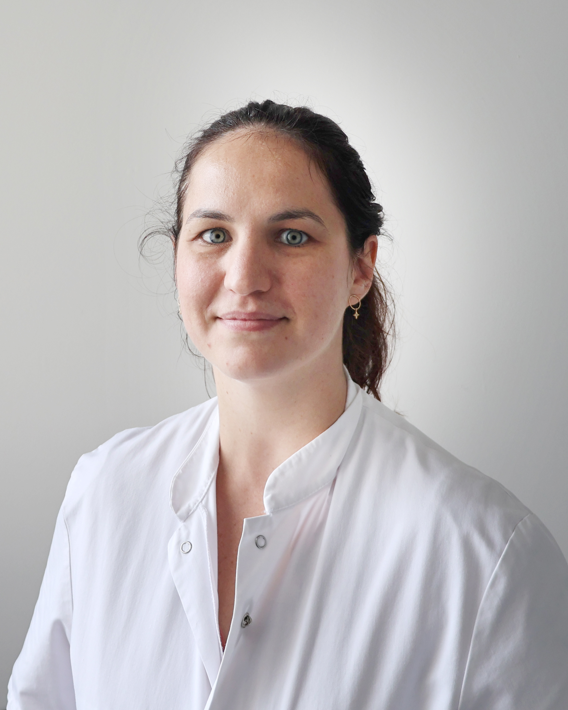 Dr Julie LACROIX